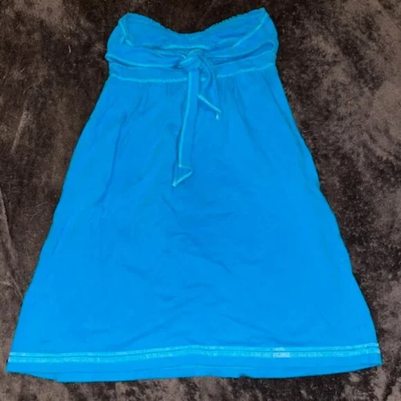 Hollister Strapless Mini Dress - Picture 2 of 3